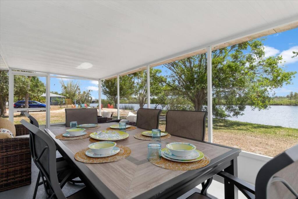 Waterfront Home Punta Gorda Eksteriør billede